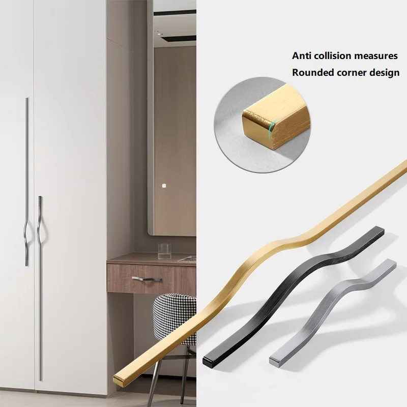 電気メッキブラッシュゴールドキャビネットハンドル - アルミ - Furniture Hardware Gold のレビューと価格
